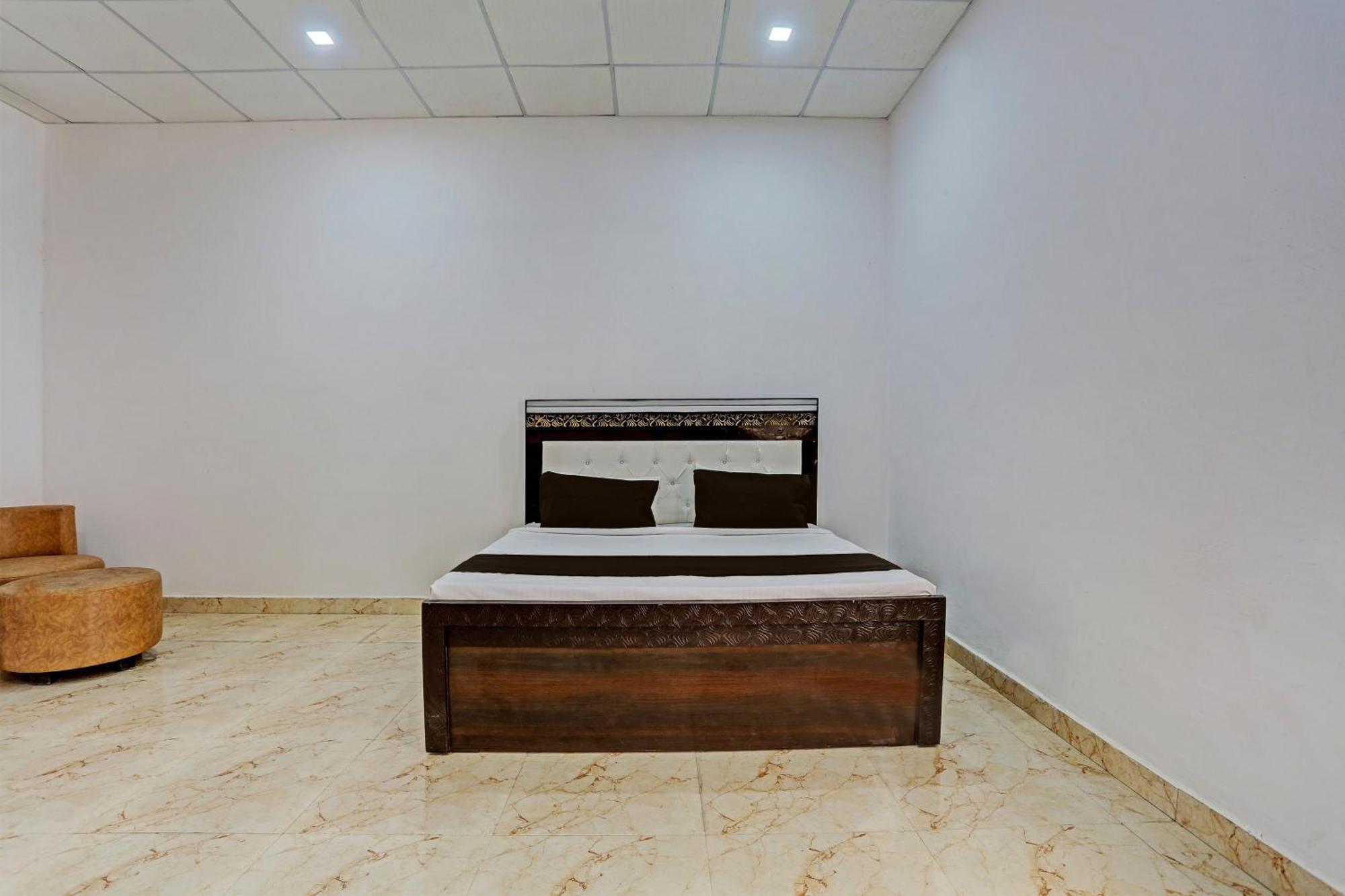 Hotel O Murliwala Wedding Palace And Resort Samalkha Kültér fotó