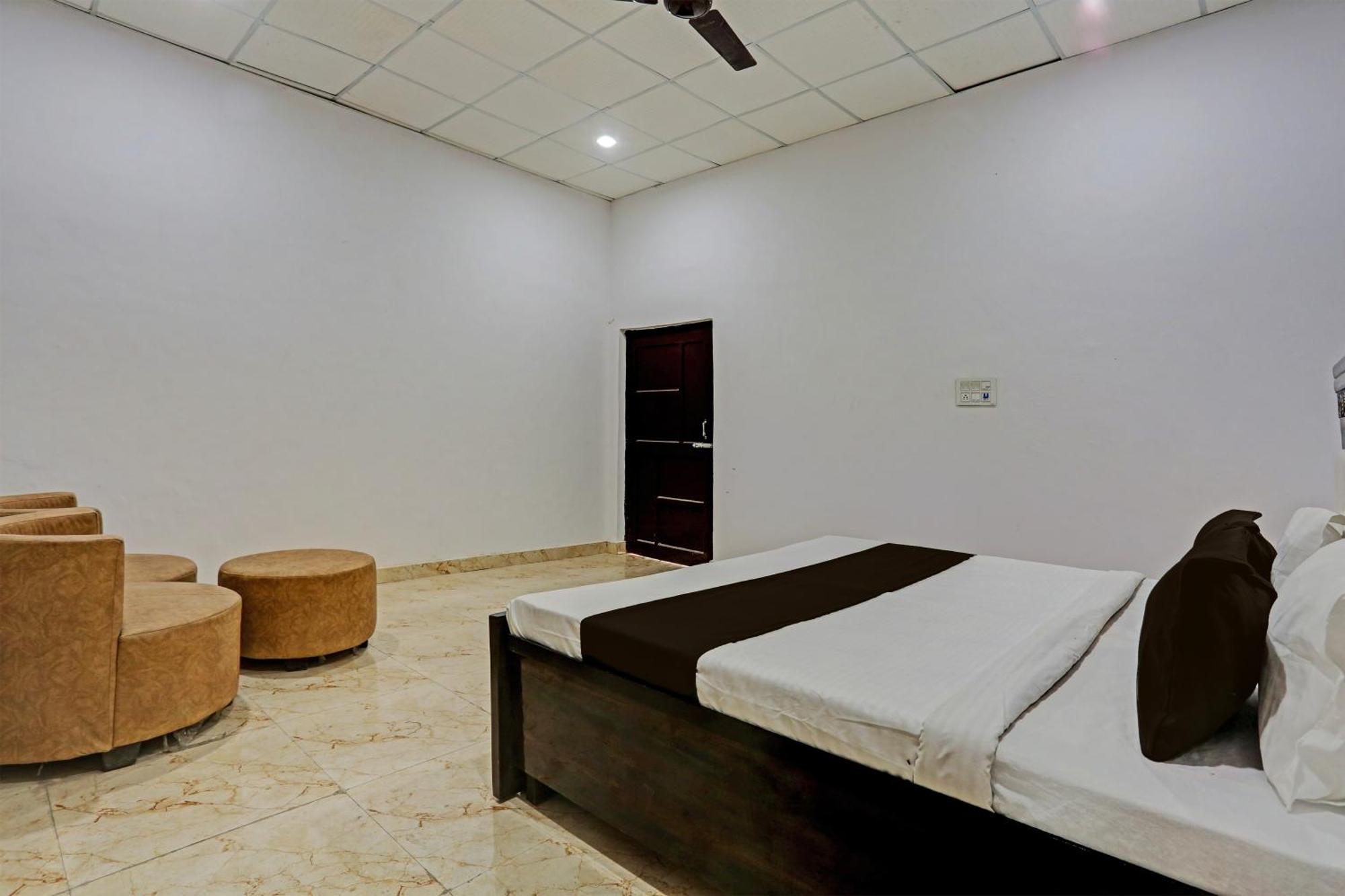 Hotel O Murliwala Wedding Palace And Resort Samalkha Kültér fotó