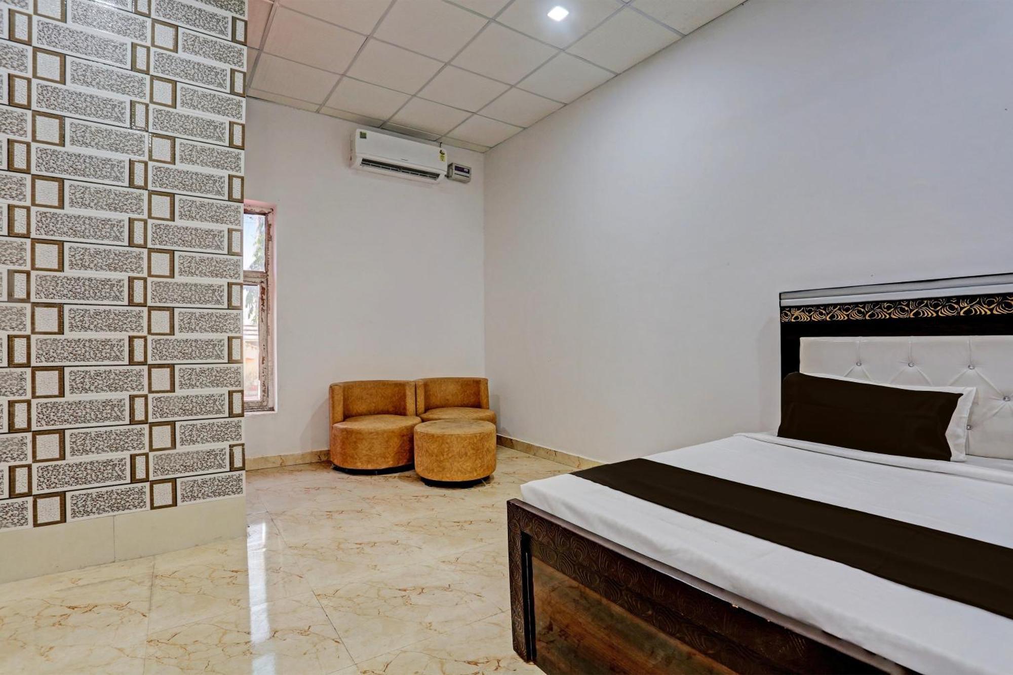 Hotel O Murliwala Wedding Palace And Resort Samalkha Kültér fotó