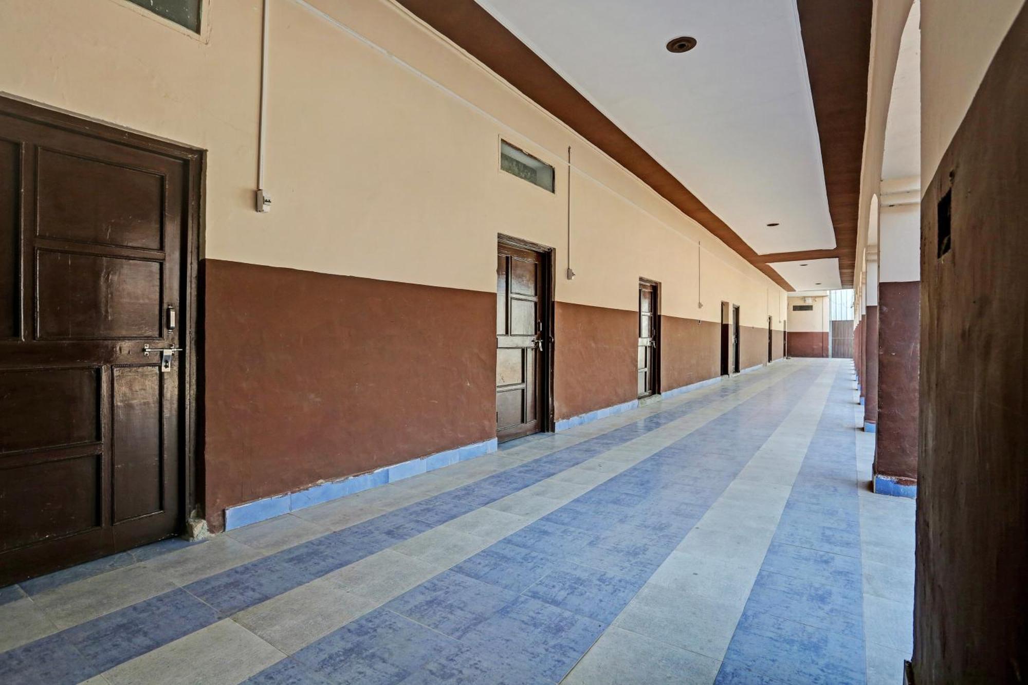 Hotel O Murliwala Wedding Palace And Resort Samalkha Kültér fotó